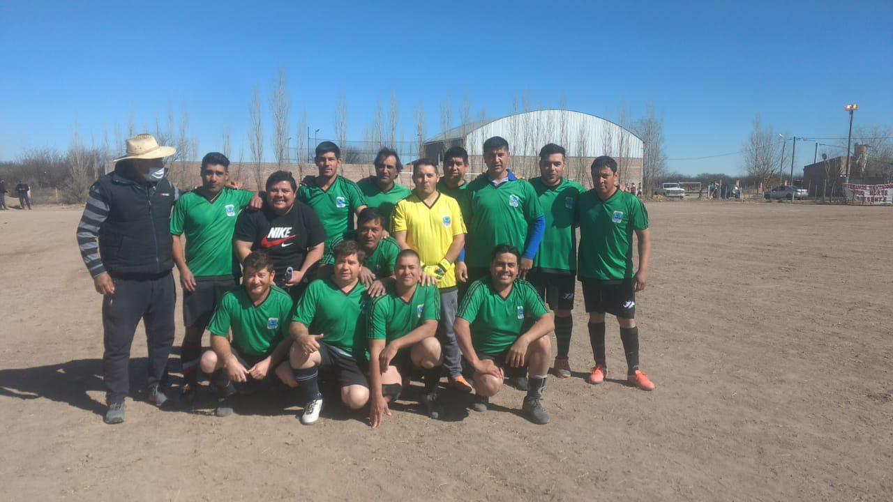 104218_seniors250821