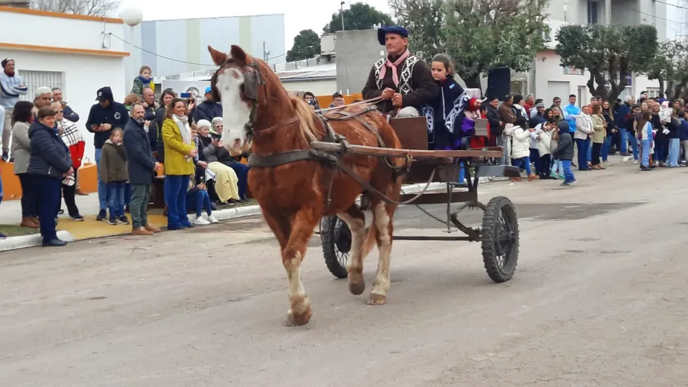 171892_8f852ed7-c2b1-48f9-828d-333145a112cf