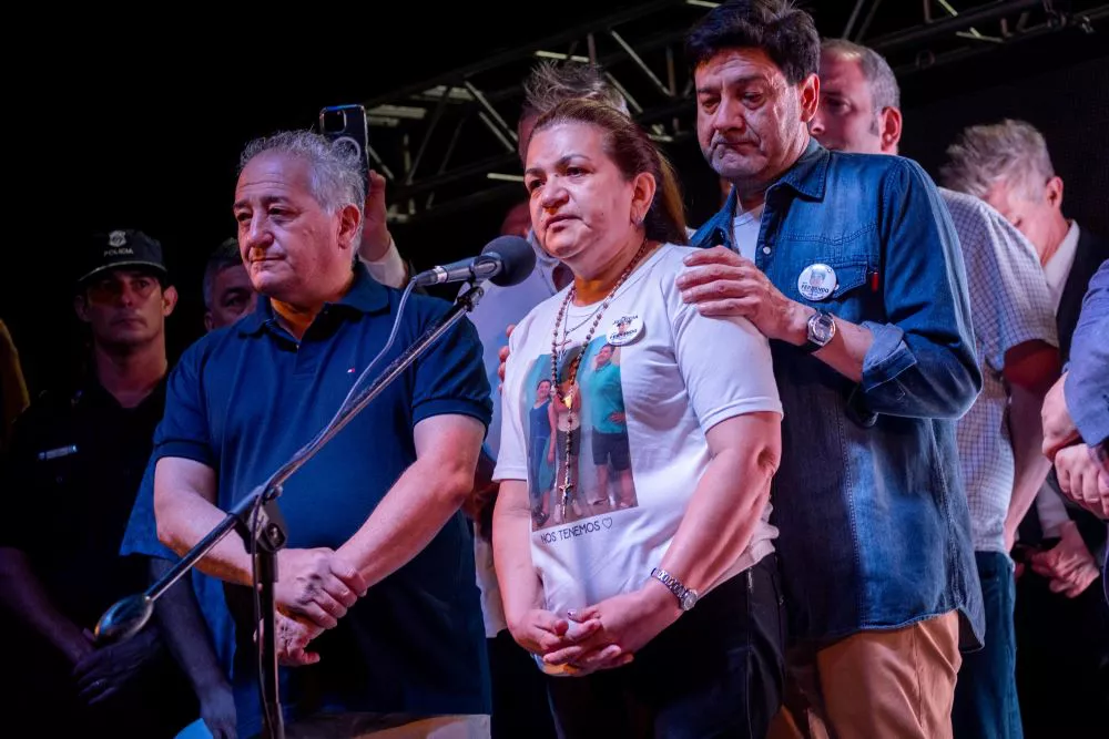 multimedia.normal.9b0e14b6b5e7e113.506170c3a173206465204665726e616e646f2062792054656c616d5f6e6f726d616c2e77656270