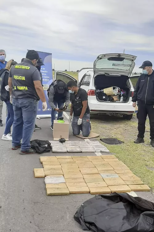 565146_whatsapp-image-2022-01-19-at-13.05.23