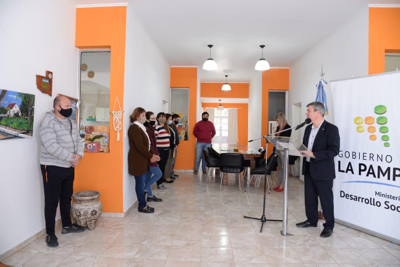 102927_img-20200922-wa0030