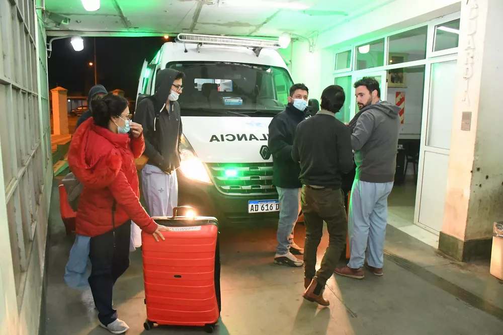 508748_resize-of-gus_9943