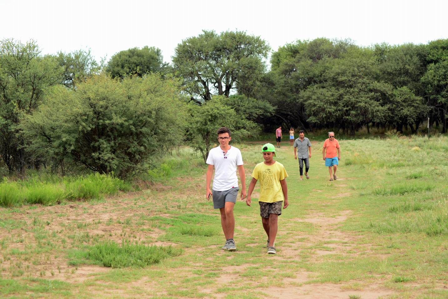 286238_resize-of-02_visitantes_parque-luro