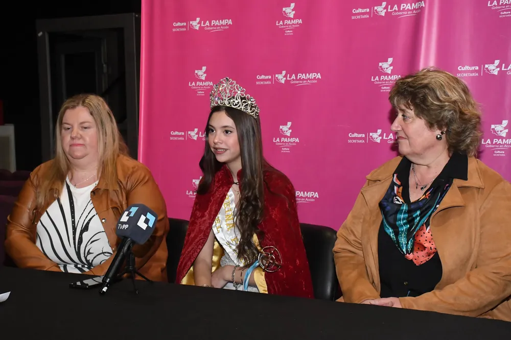 863679_resize-of-gus_2738