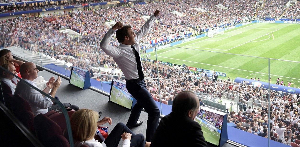 Bk025gYX7_1256x620__2