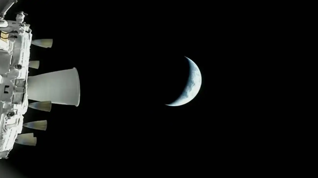 artemis-ii-03042026-2214400