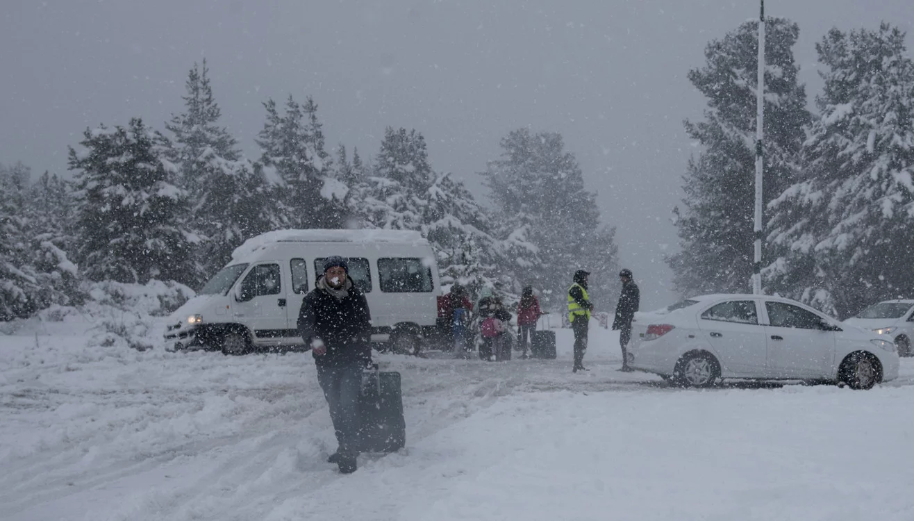 el-sabado-fueron-desviados-cancelados___BsUEo21ih_0x750__3