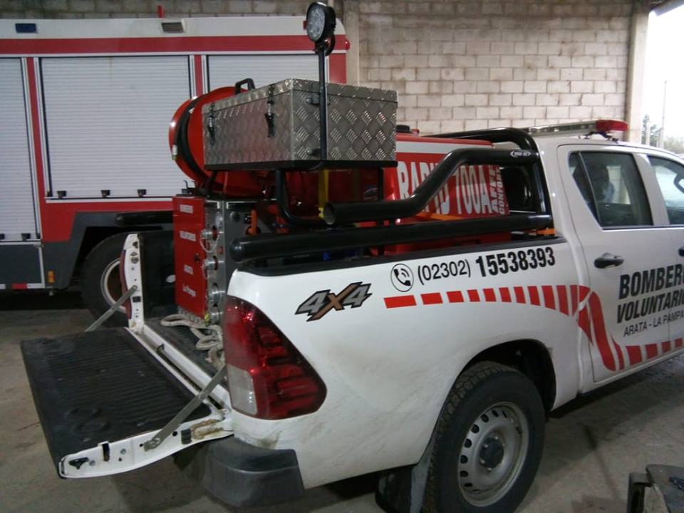 34072662_454878374969561_9175104399813378048_n