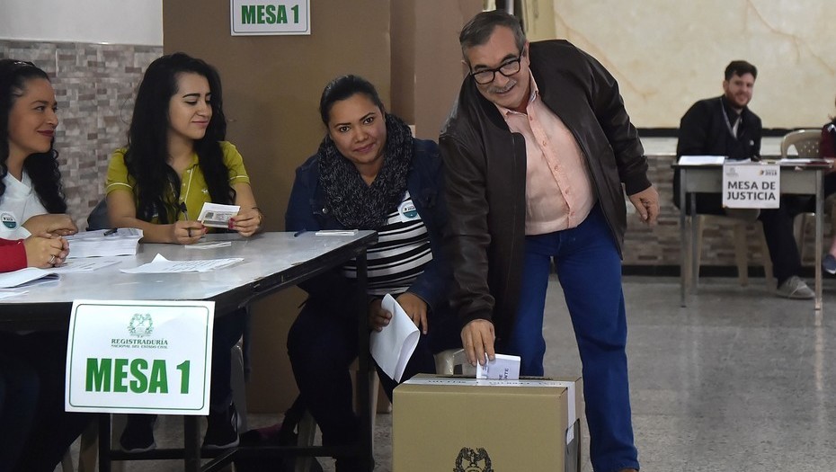 ByKArquJ7_930x525__1