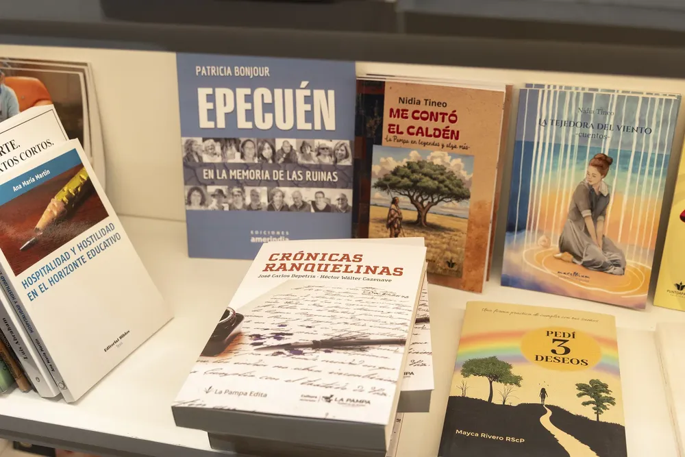 668451_feria-del-libro-26-5a