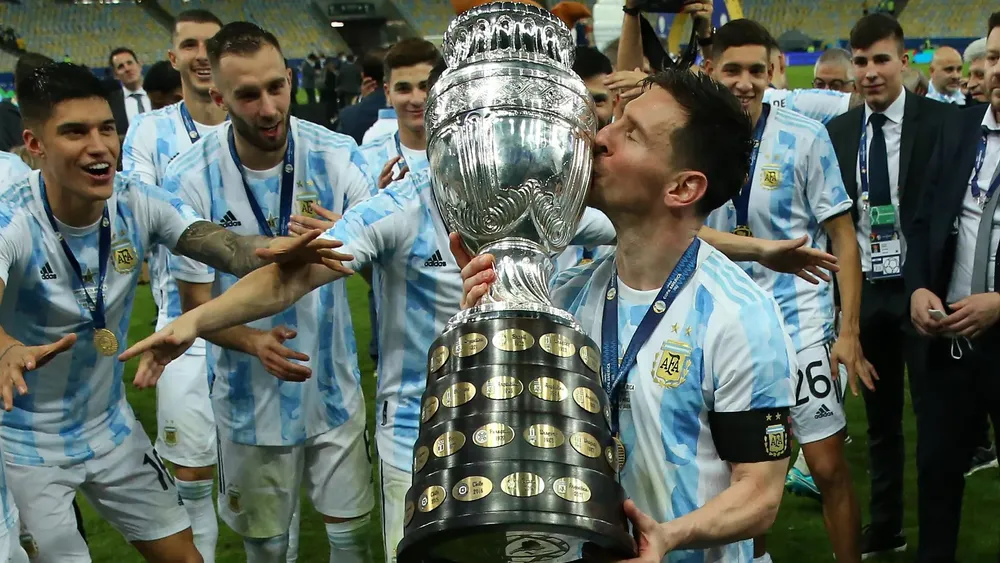 Lionel Messi Argentina 071121(1)