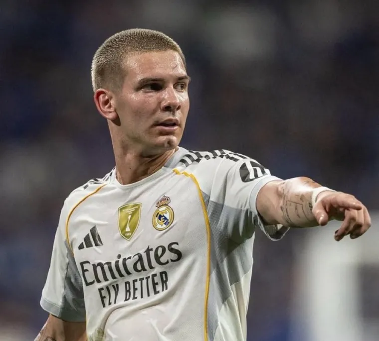 mastantuono-aparece-como-alternativa-ofensiva-salidas-y-ausencias