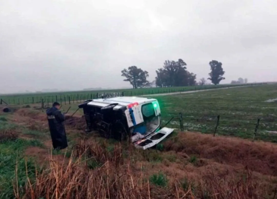 ambulanciavolcadaruta5-2025-1