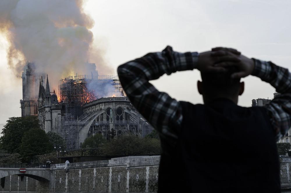 Incendio-catedral-de-Notre-Dame-Paris-Francia-19