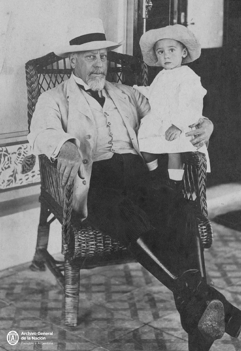 f768x1-1592227_1592354_165