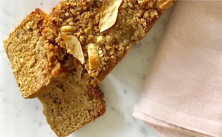 esta-receta-budin-manzanas-y-avena-es-facil-rica-y-lleva-poco-tiempo-y-pocos-ingredientes-foto-unsplash