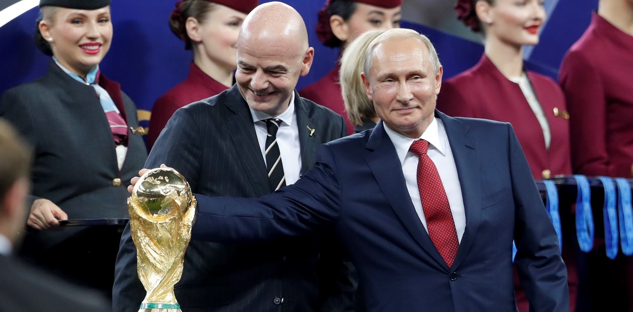 Sy7a4bYQ7_1256x620__2