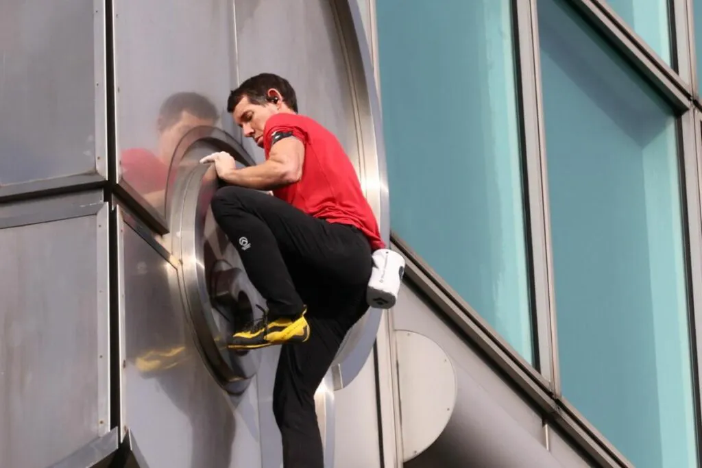 Alex-Honnold-Taipei-101-1024x683