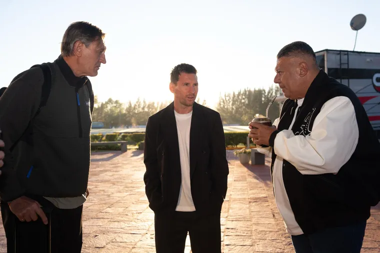 lionel-messi-chiqui-tapia-2