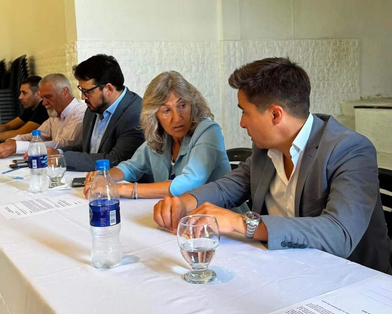 143758_whatsapp-image-2024-12-16-at-17.05.44--1-